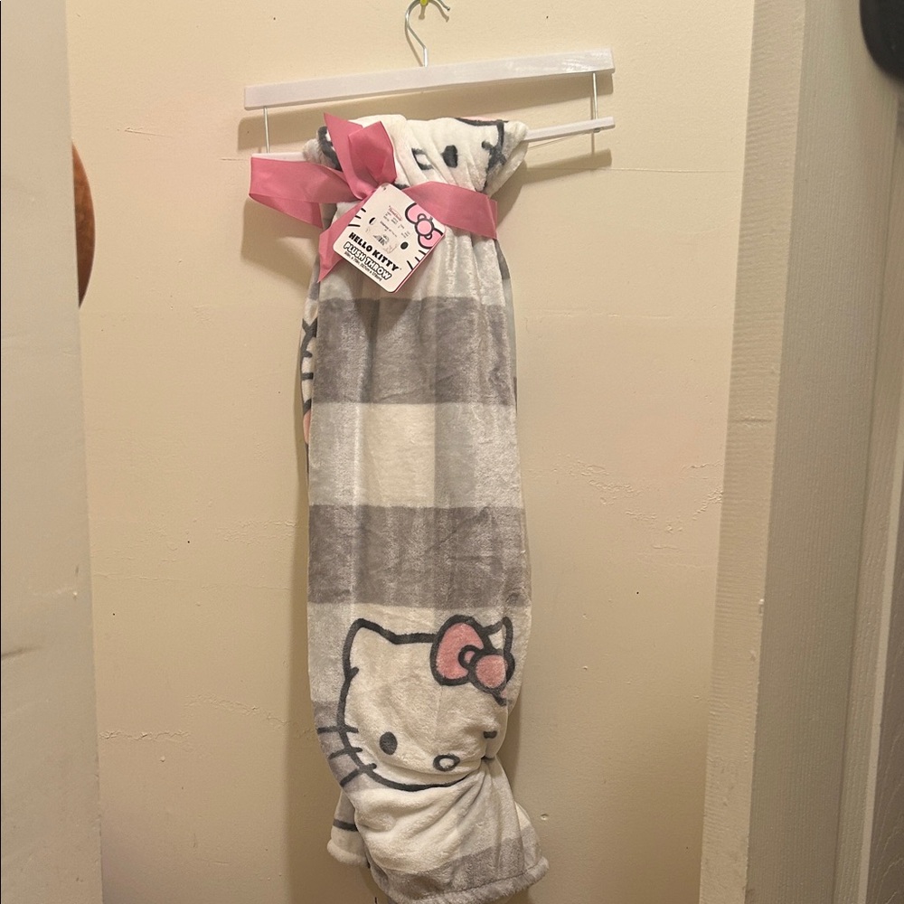 Hello Kitty Pink and Gray Striped Bath Towel